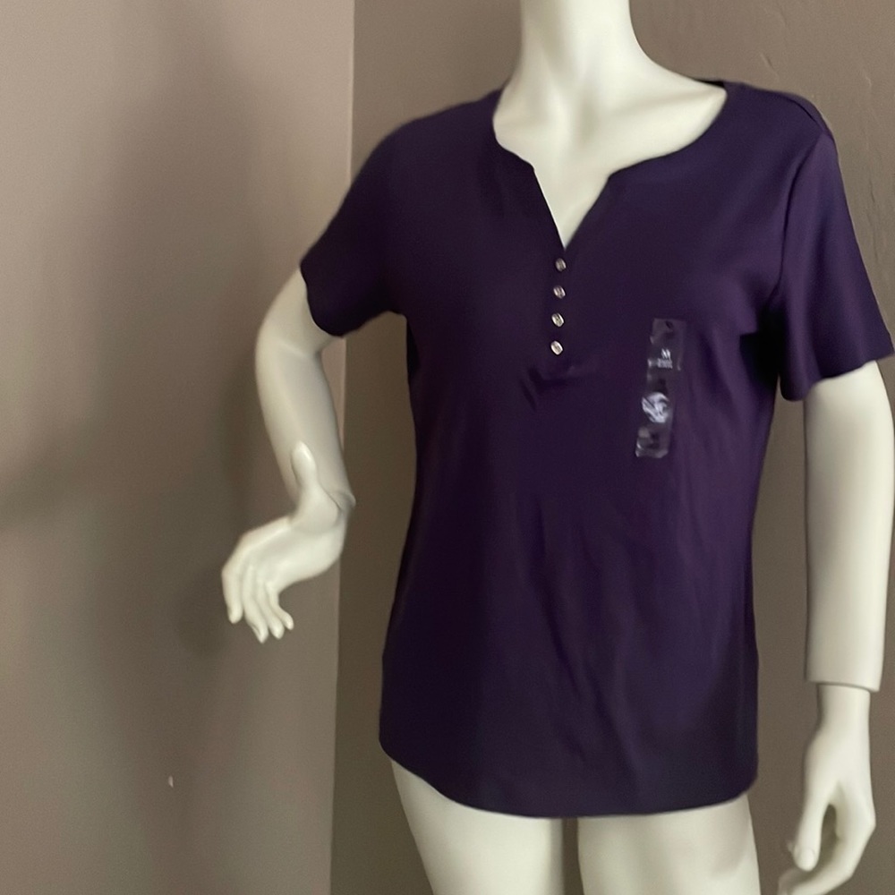 - - Karen Scott woman’s tops